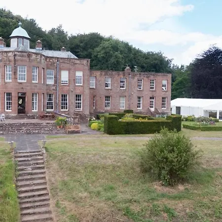 Bed and breakfast Warwick Hall 4*