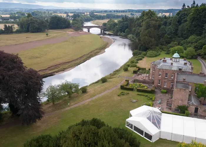 Warwick Hall 4* Carlisle (Cumbria)