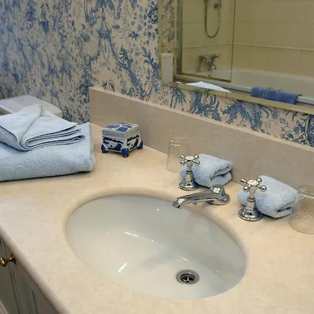 Frühstückspension Warwick Hall