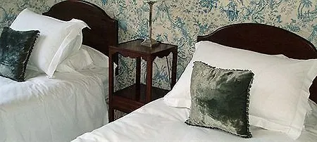 Nocleg ze śniadaniem Warwick Hall 4*