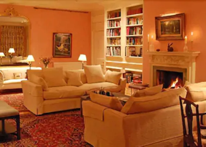 فندق مبيت وإفطار Warwick Hall 4*