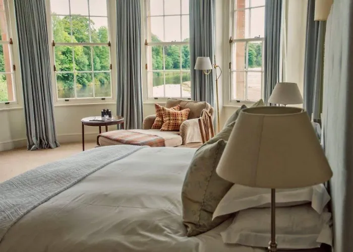 فندق مبيت وإفطار Warwick Hall 4*