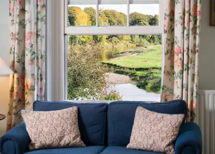 Warwick Hall كارلايل