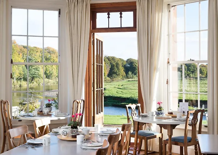 فندق مبيت وإفطار Warwick Hall 4*