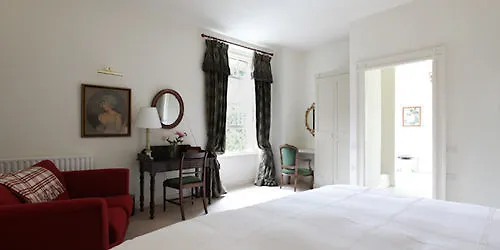 فندق مبيت وإفطار Warwick Hall 4*